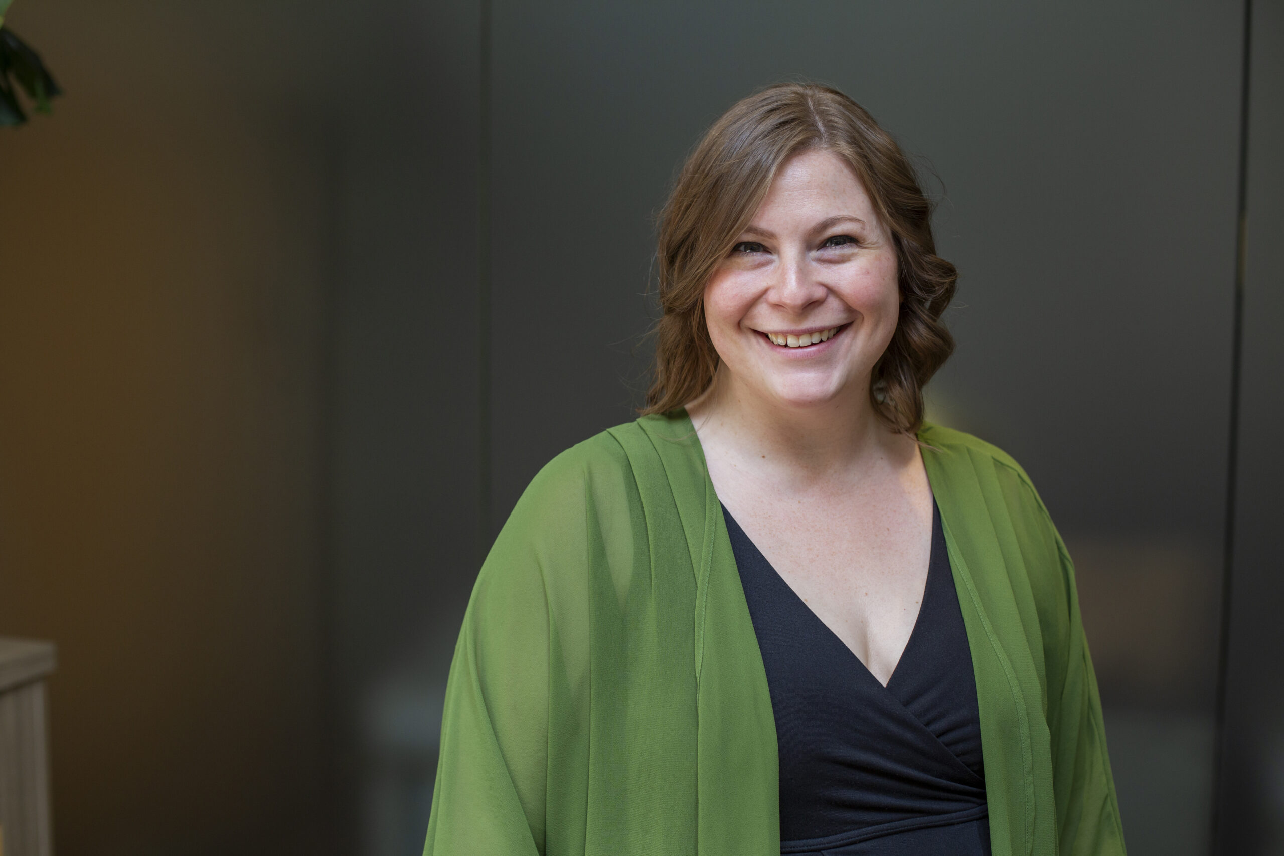 nikki essential pieces 柿乃葉 bisown herill Nikki Burns - Gifts of Emotion